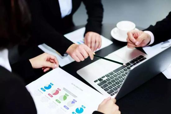 ����I(y��)�ˆT��(y��u)������(w��)�� �����ˆT��(y��u)��̎������֮��(y��u)����������